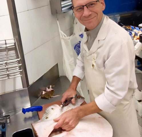 Des produits frais et de qualités
Dans votre poissonnerie à PARIS